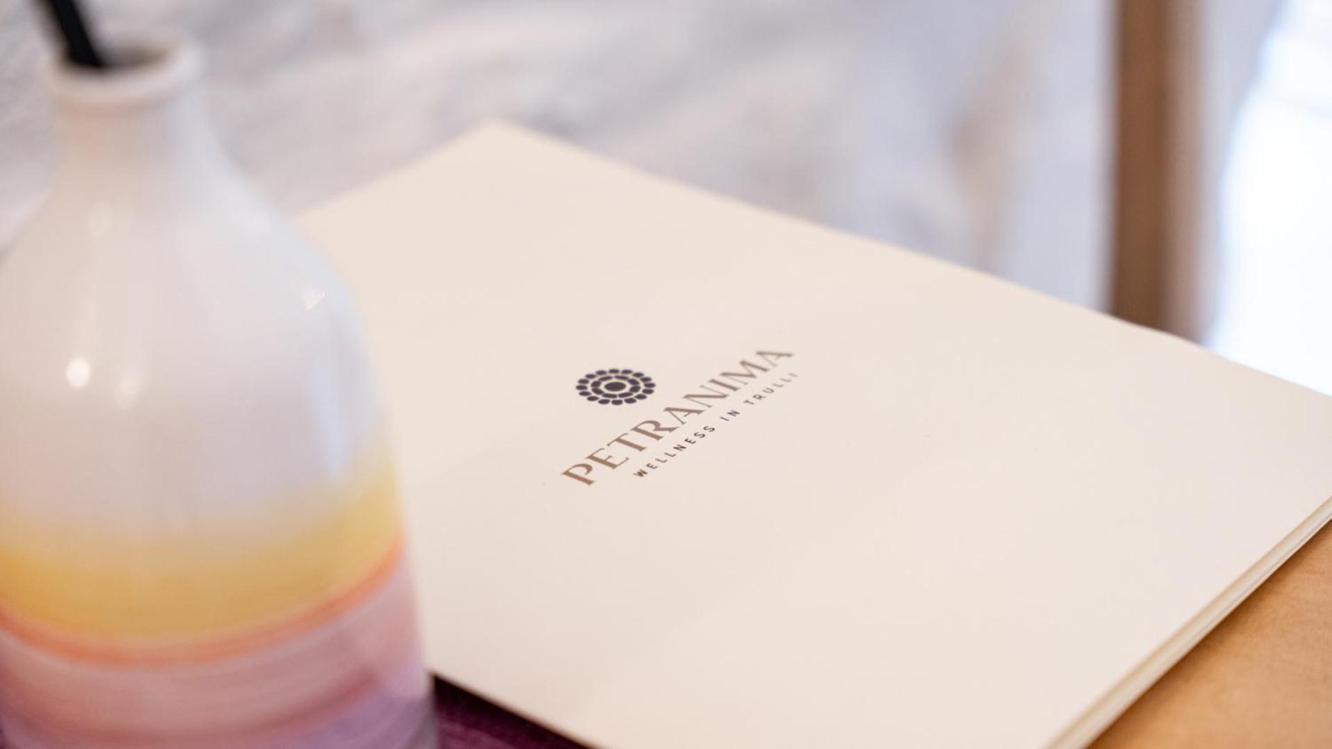오스투니 Petranima Wellness In Trulli B&B 외부 사진