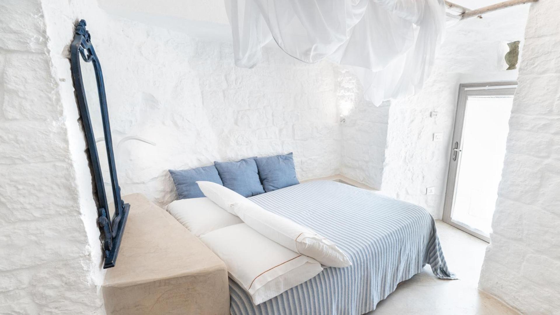 오스투니 Petranima Wellness In Trulli B&B 외부 사진