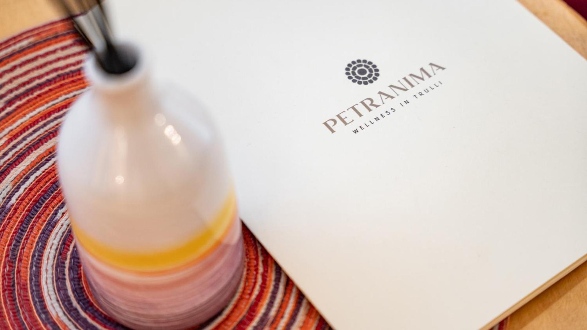 오스투니 Petranima Wellness In Trulli B&B 외부 사진