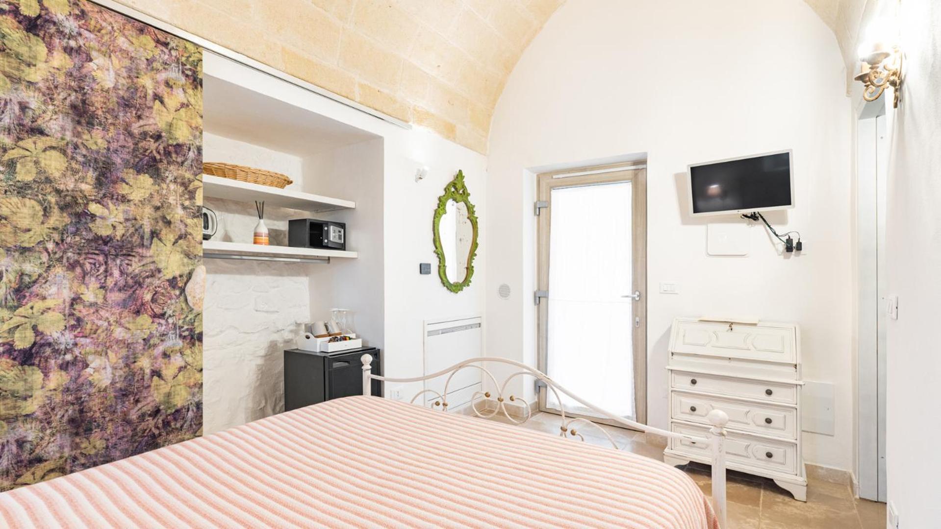 오스투니 Petranima Wellness In Trulli B&B 외부 사진